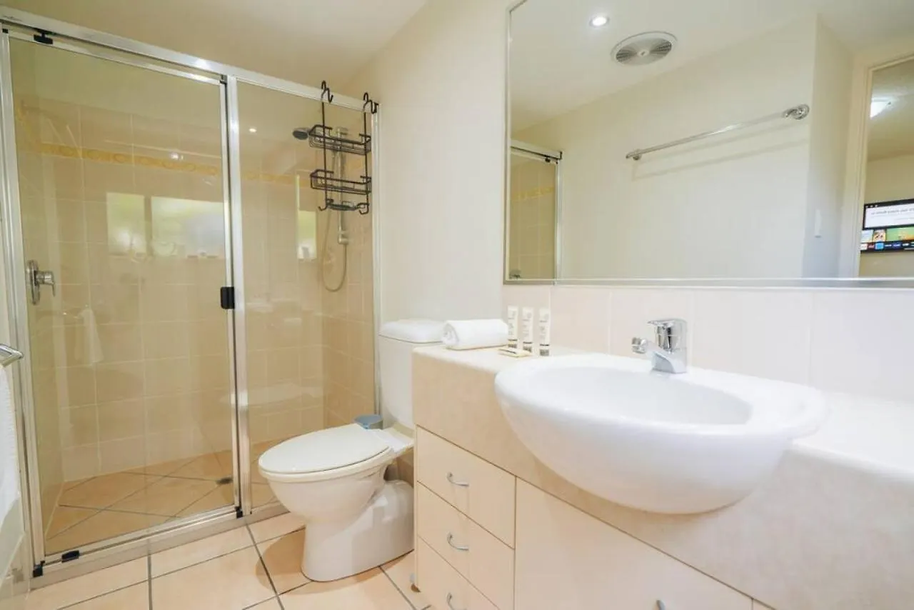 Waterfront Apt Maroochy River Villa Maroochydore