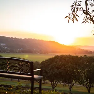 Belle Vue Manor Couples Retreat Homestay